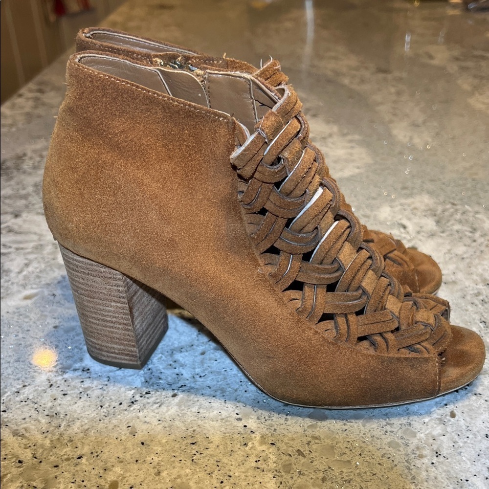 Michael Kors Brown Suede Heeled Boots Ankle Booties Size 6